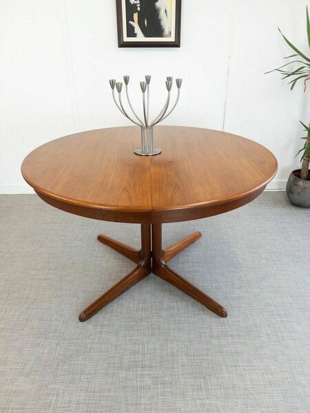 Cj Rosengaarden, Mid Century Danish Teak Extending Circular Dining Table Round