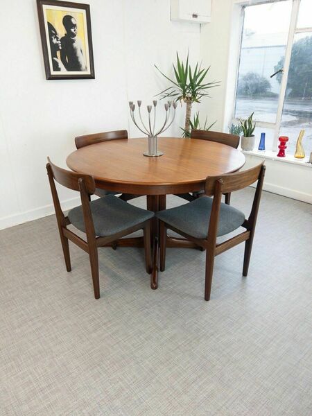 Cj Rosengaarden, Mid Century Danish Teak Extending Circular Dining Table Round