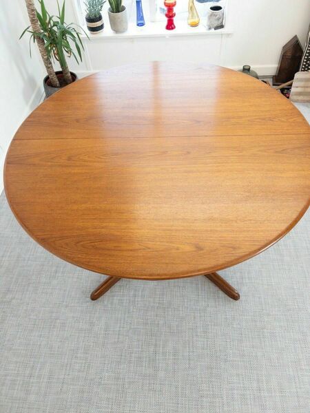 Cj Rosengaarden, Mid Century Danish Teak Extending Circular Dining Table Round