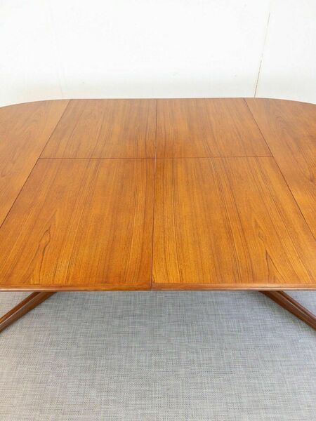 Cj Rosengaarden, Mid Century Danish Teak Extending Circular Dining Table Round