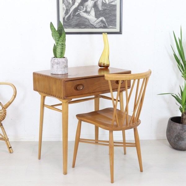 Mid Century Ercol Compact Writing Desk Model 437 Stunning Condition Vintage Furniture