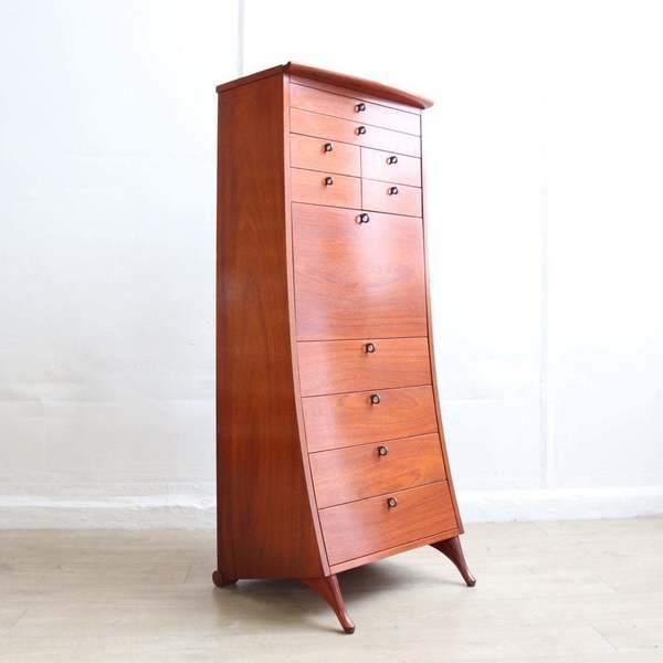 Post Modern Teak Tall Curved Drawer Cabinet By Umberto Agnago For Giorgetti, Italian Designer Furniture, 80s High End Jewellery Storage